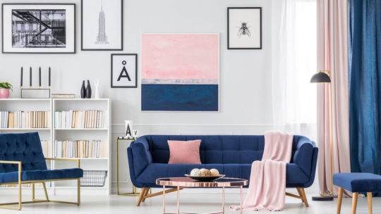 Décorer sa maison soi-même : une bonne idée ?
